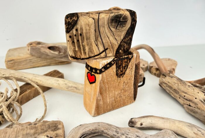 Driftwood Happy Dog - Image 3