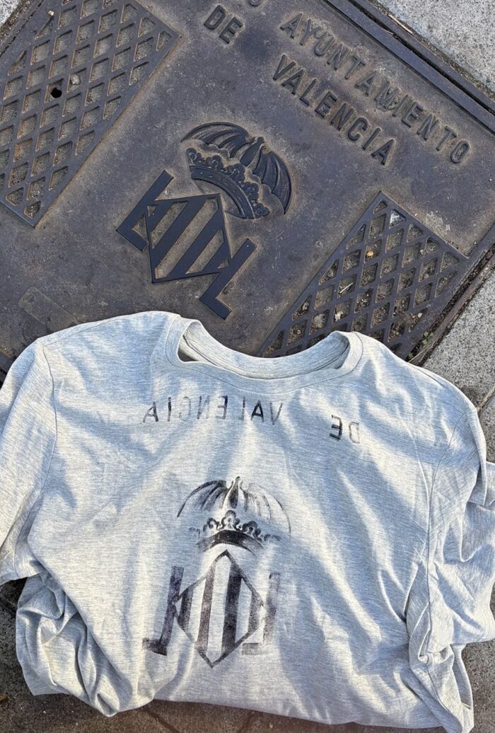 manhole valencia, spain (copy)