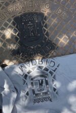 madrid manhole cover print t shirt