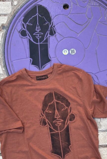 faces of cartagena — front manhole cover print