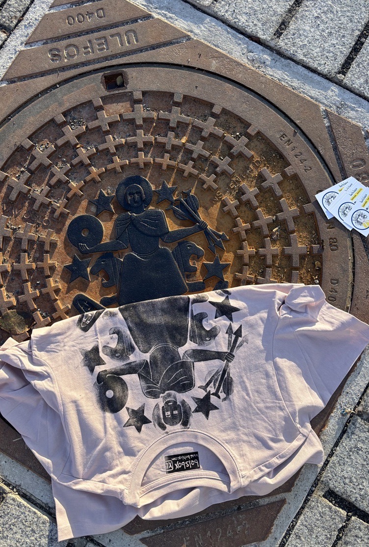 oslo manhole cover print t shirt