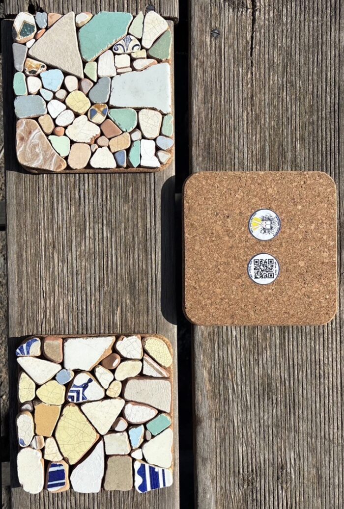 square sea tiles trivet