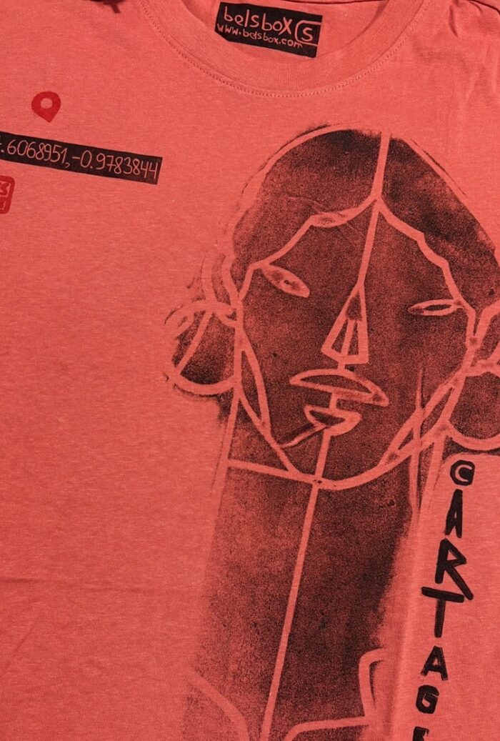 faces of cartagena — front manhole cover print