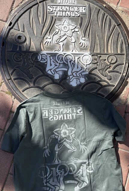 stranger things manhole cover print t shirt