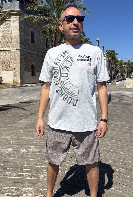 kotor manhole cover print t shirt